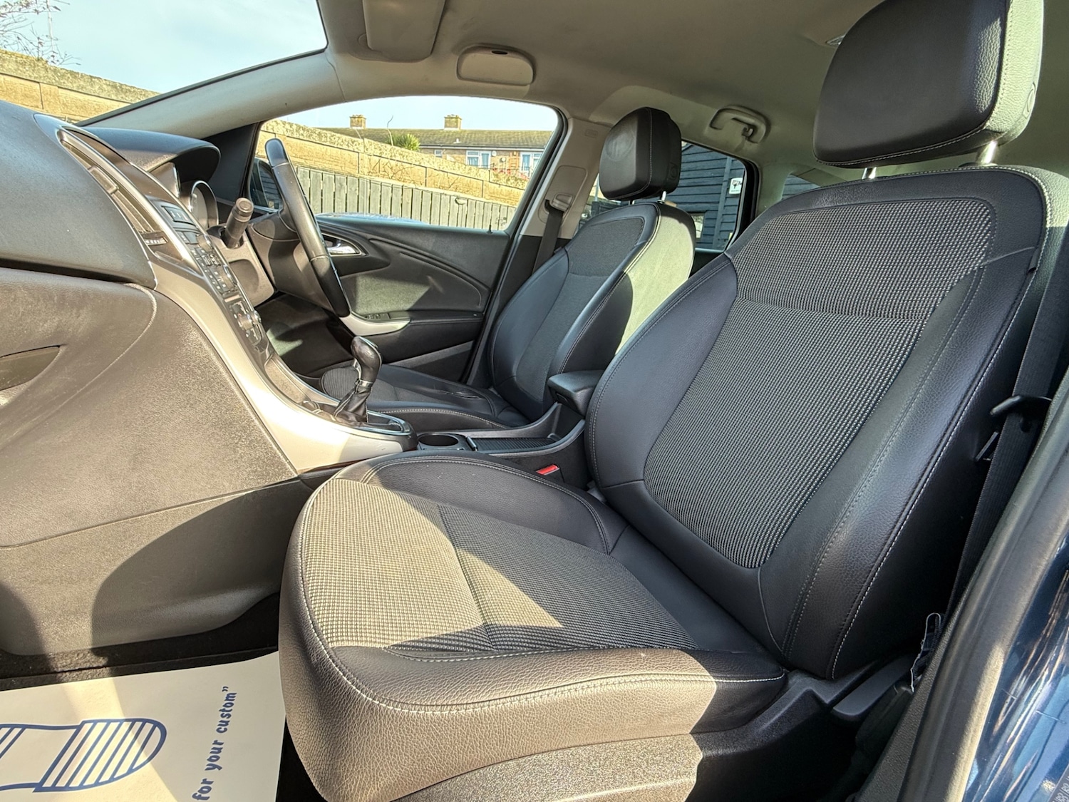 Used Vauxhall Astra 2011 for sale - 77355311: Photo 21