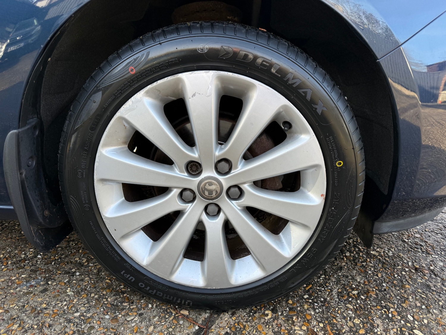 Used Vauxhall Astra 2011 for sale - 77355311: Photo 30