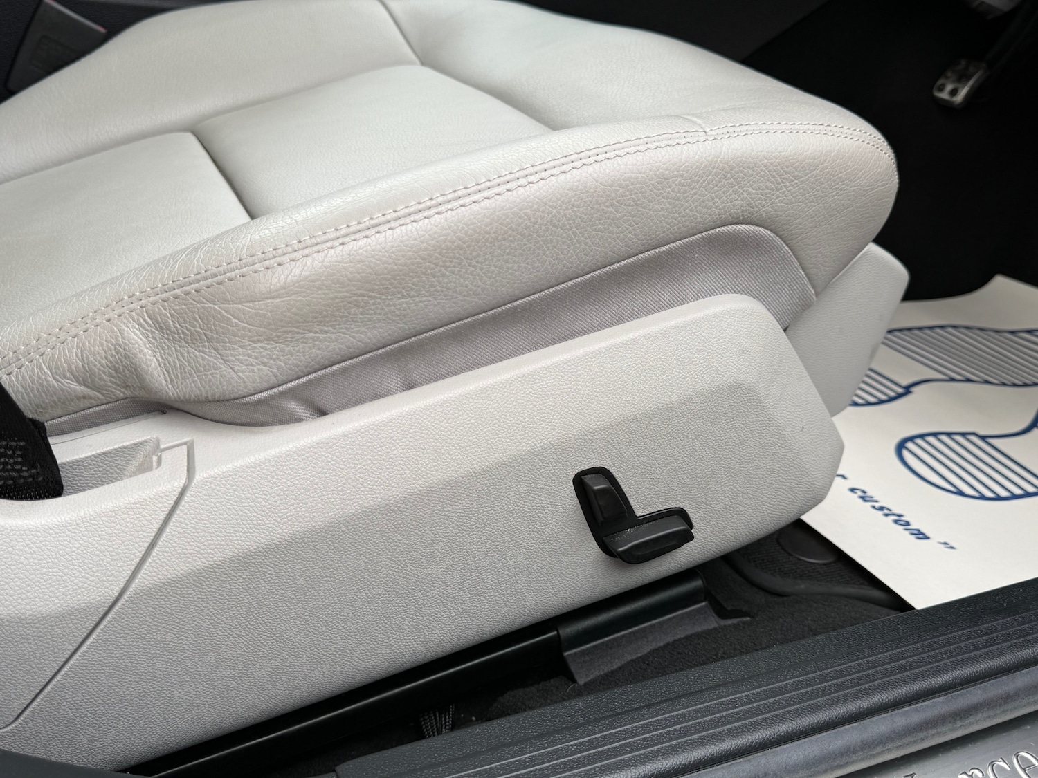 Used Mercedes-Benz E Class 2013 for sale - 76719480: Photo 21