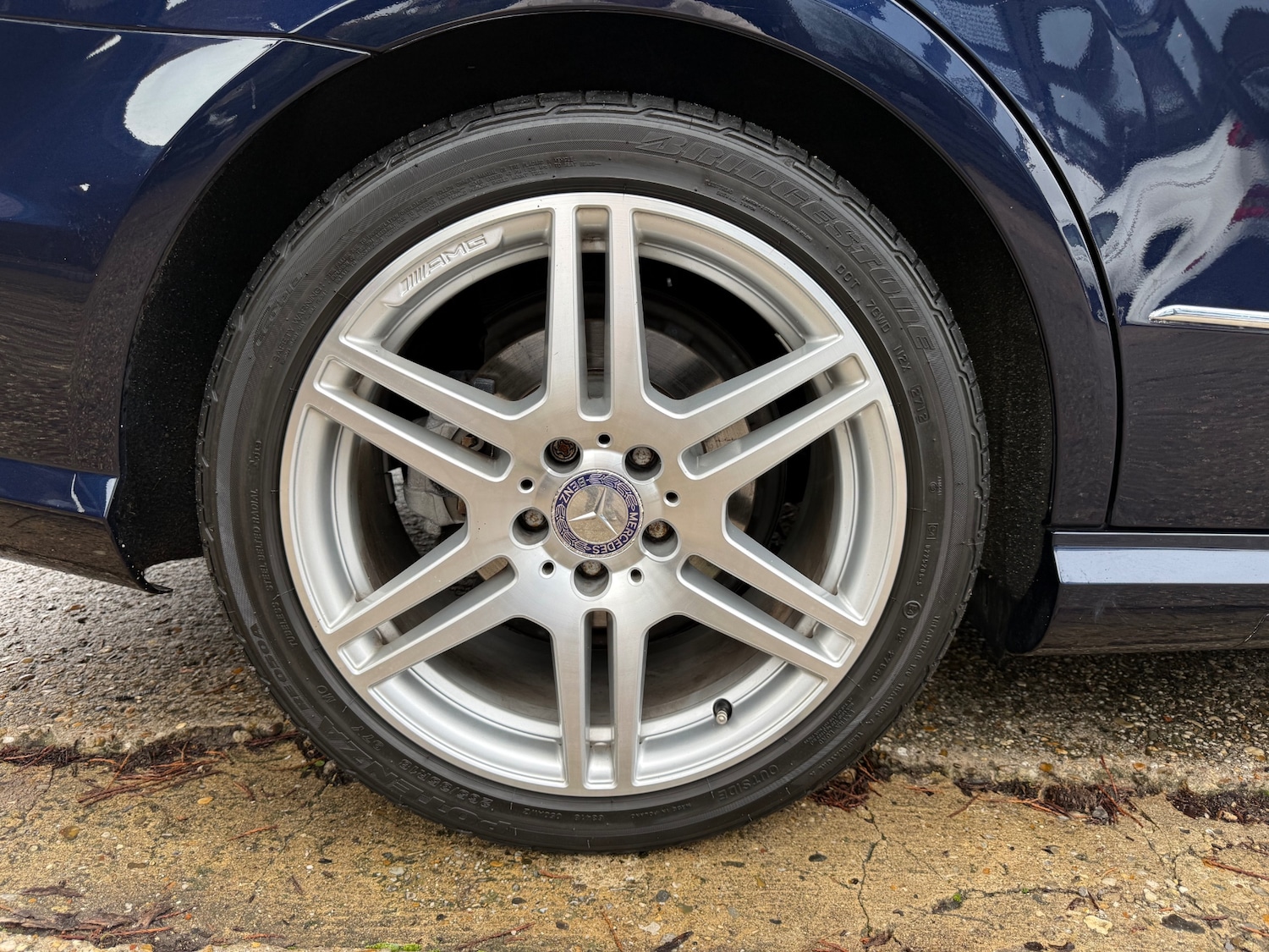 Used Mercedes-Benz E Class 2013 for sale - 76719480: Photo 42