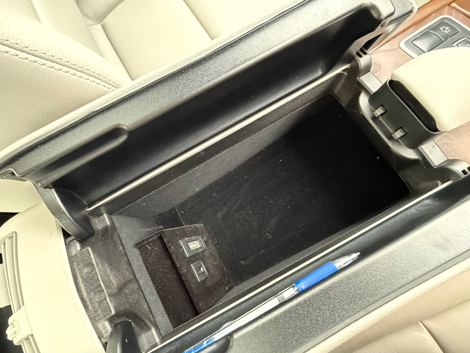 Used Mercedes-Benz E Class 2013 for sale - 76719480: Photo 53