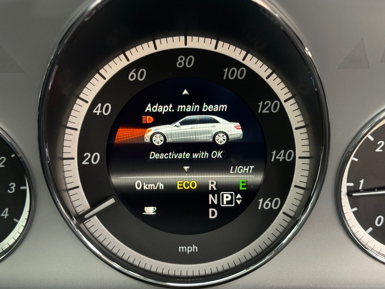 Used Mercedes-Benz E Class 2013 for sale - 76719480: Photo 78