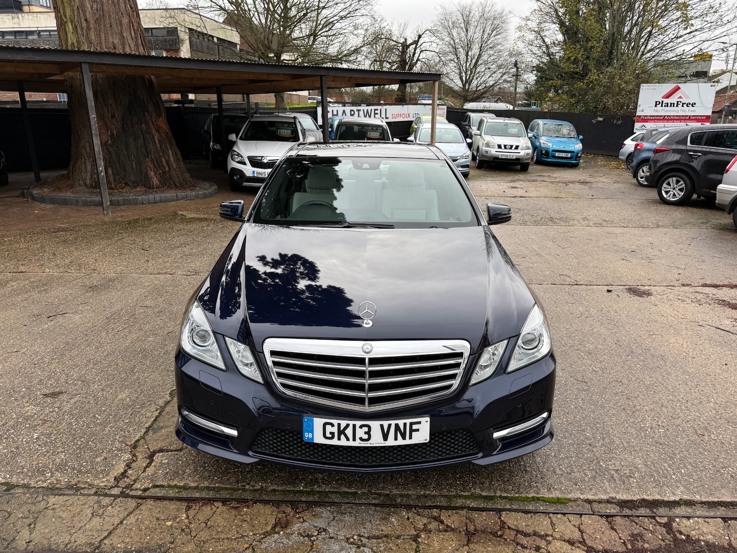 Used Mercedes-Benz E Class 2013 for sale - 76719480: Photo 8