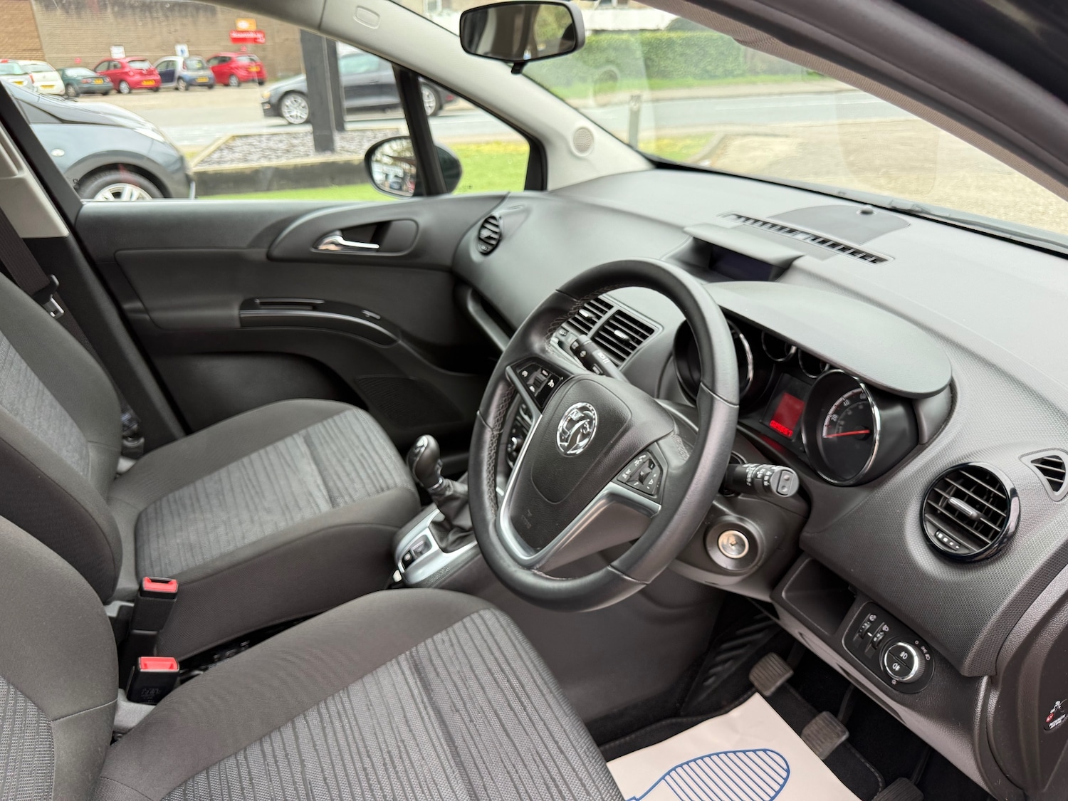 Used Vauxhall Meriva 2015 for sale - 77997436: Photo 11