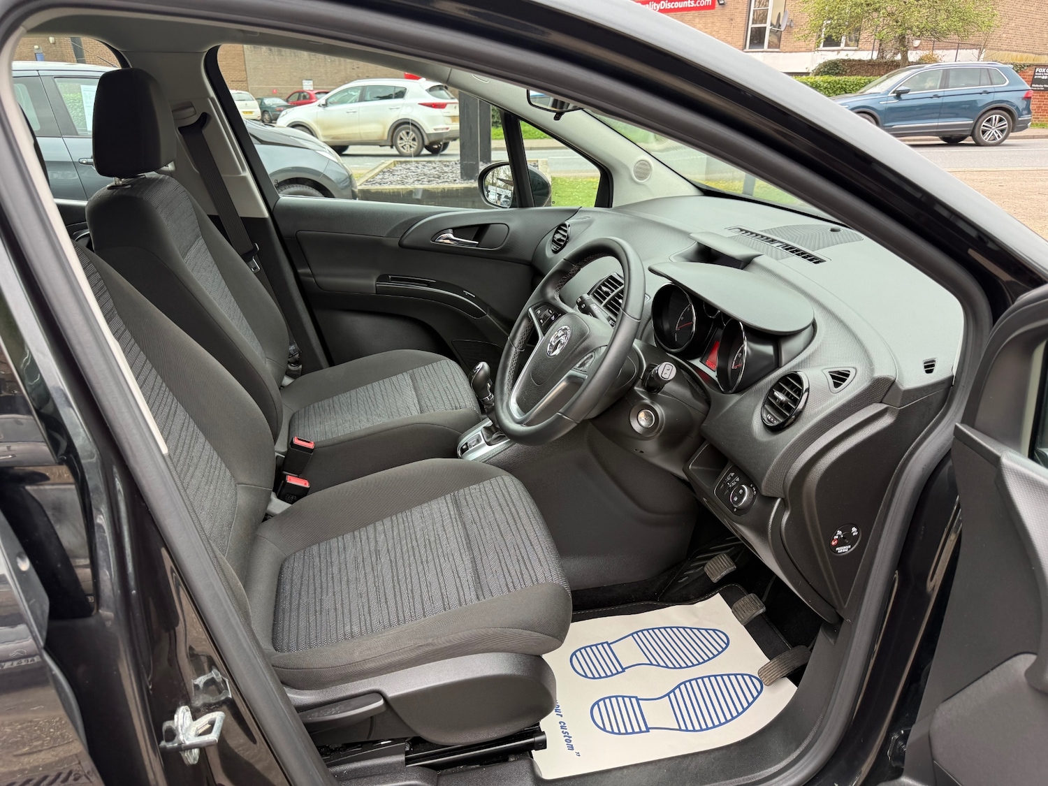 Used Vauxhall Meriva 2015 for sale - 77997436: Photo 12