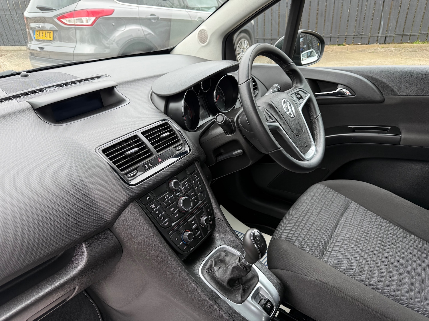 Used Vauxhall Meriva 2015 for sale - 77997436: Photo 20