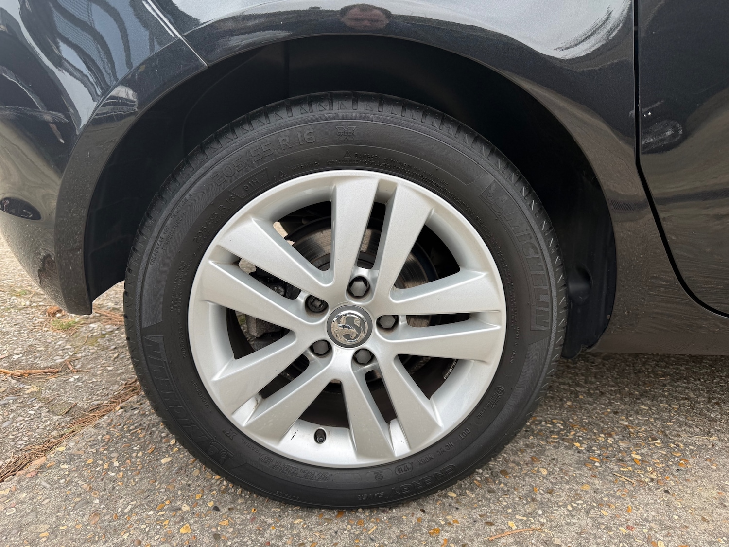 Used Vauxhall Meriva 2015 for sale - 77997436: Photo 30