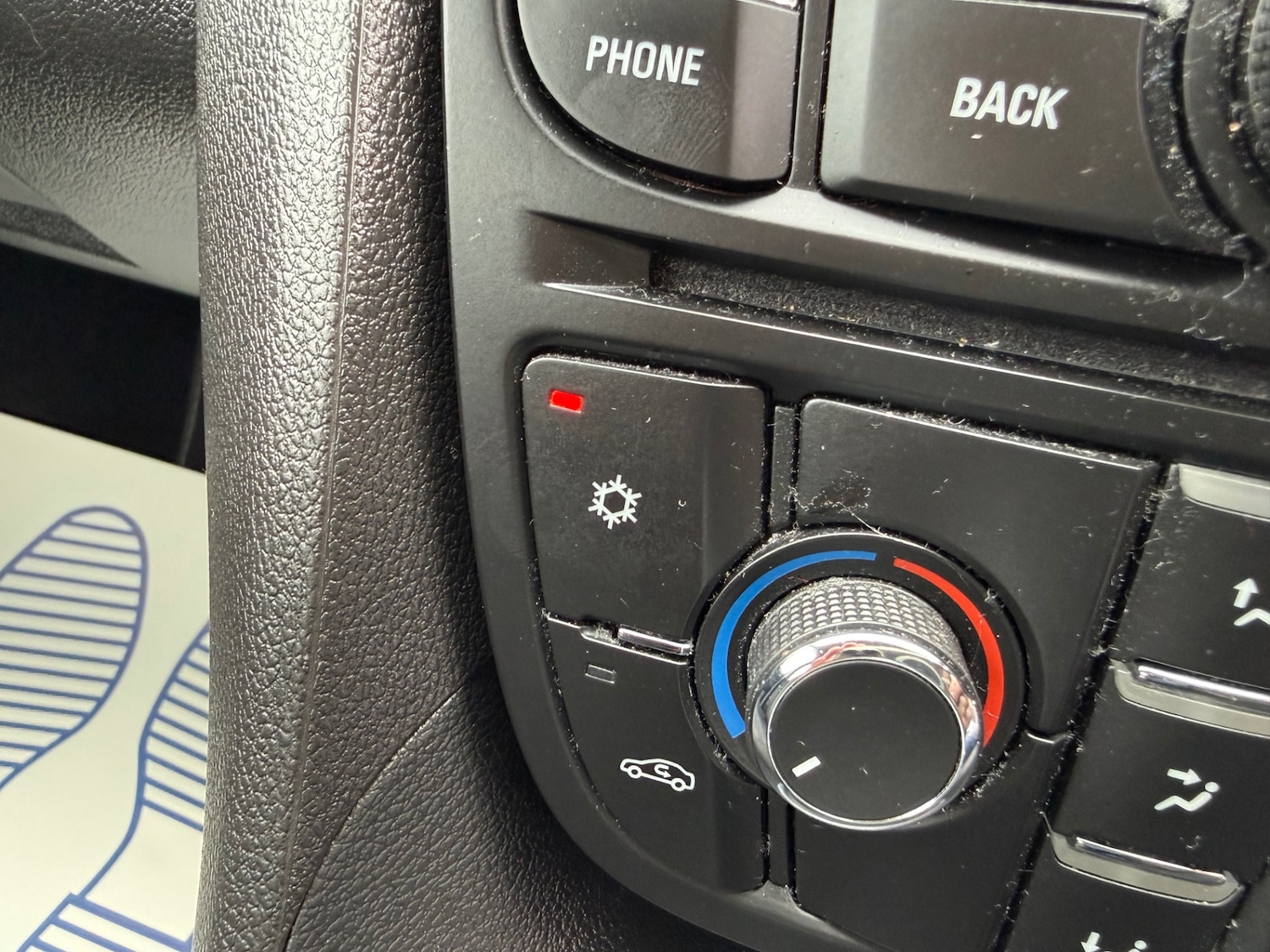 Used Vauxhall Meriva 2015 for sale - 77997436: Photo 41