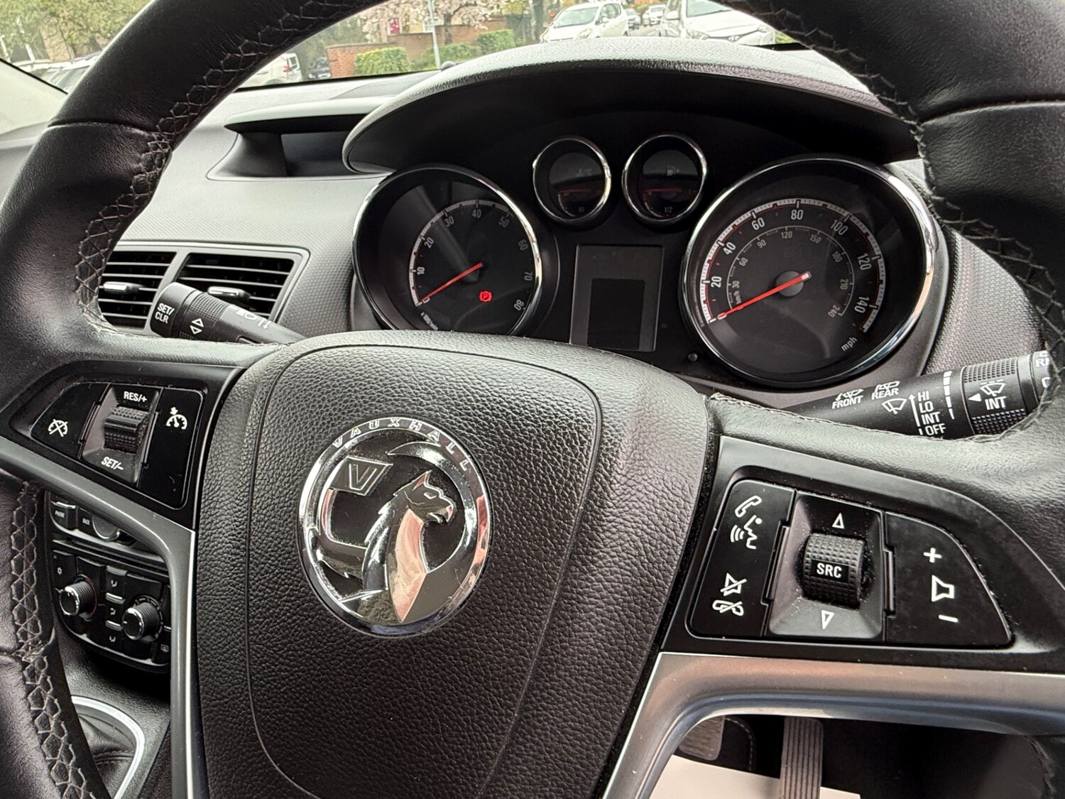 Used Vauxhall Meriva 2015 for sale - 77997436: Photo 45