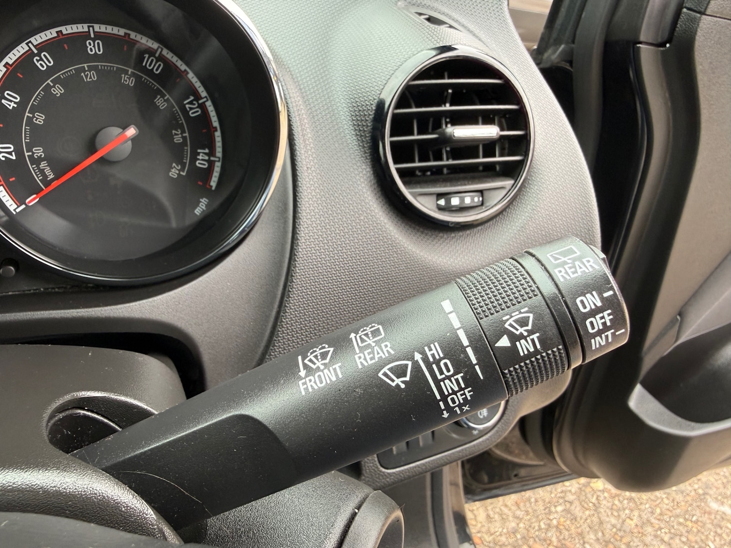 Used Vauxhall Meriva 2015 for sale - 77997436: Photo 47