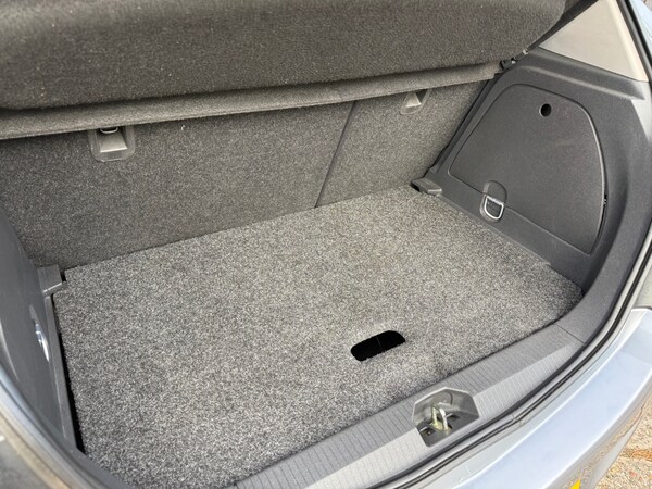 Used Vauxhall Corsa 2007 for sale - 76114085: Photo 25