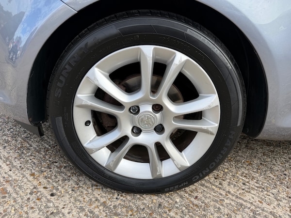 Used Vauxhall Corsa 2007 for sale - 76114085: Photo 30