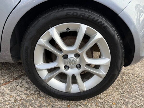Used Vauxhall Corsa 2007 for sale - 76114085: Photo 33