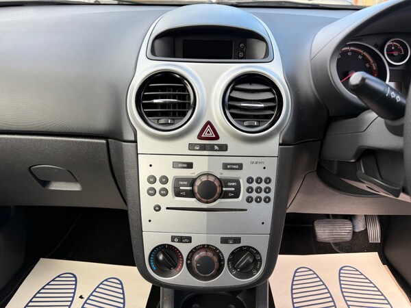 Used Vauxhall Corsa 2007 for sale - 76114085: Photo 37