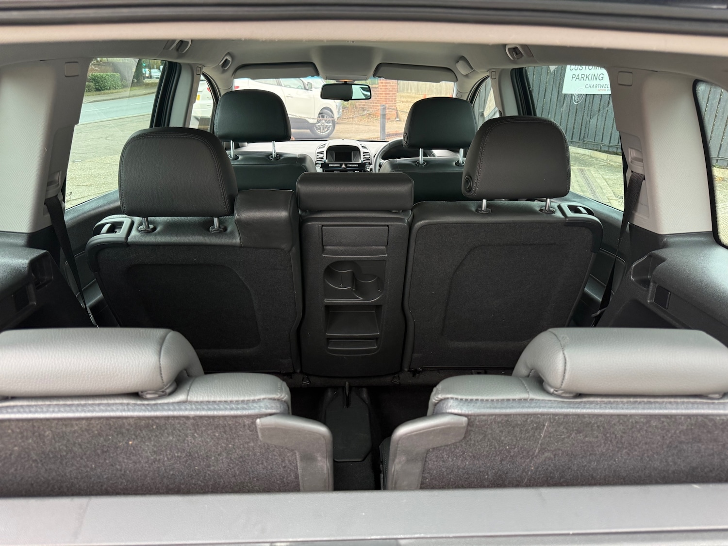 Used Vauxhall Zafira 2010 for sale - 78133466: Photo 28