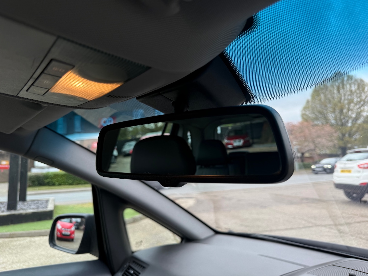 Used Vauxhall Zafira 2010 for sale - 78133466: Photo 41