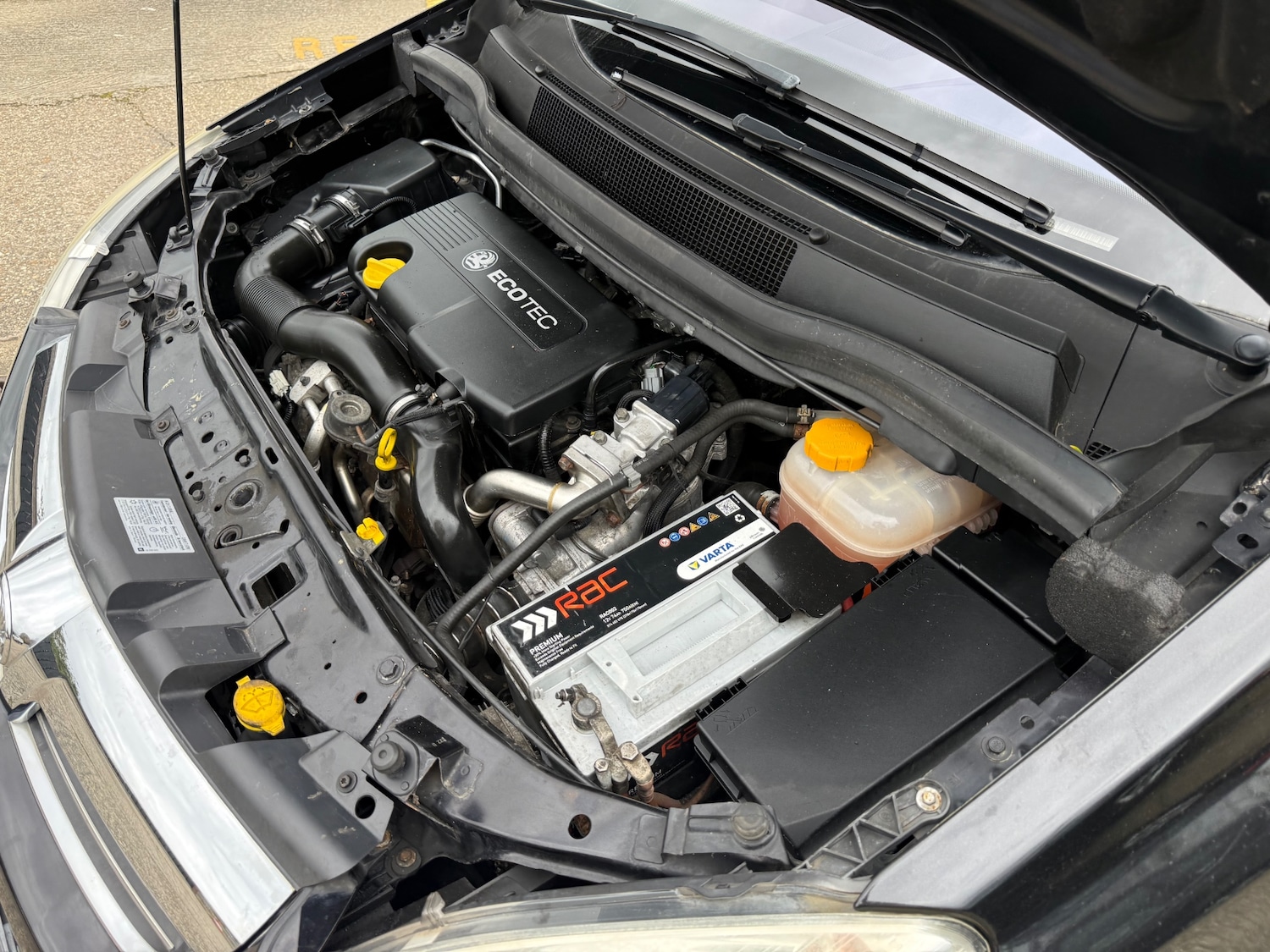 Used Vauxhall Zafira 2010 for sale - 78133466: Photo 46