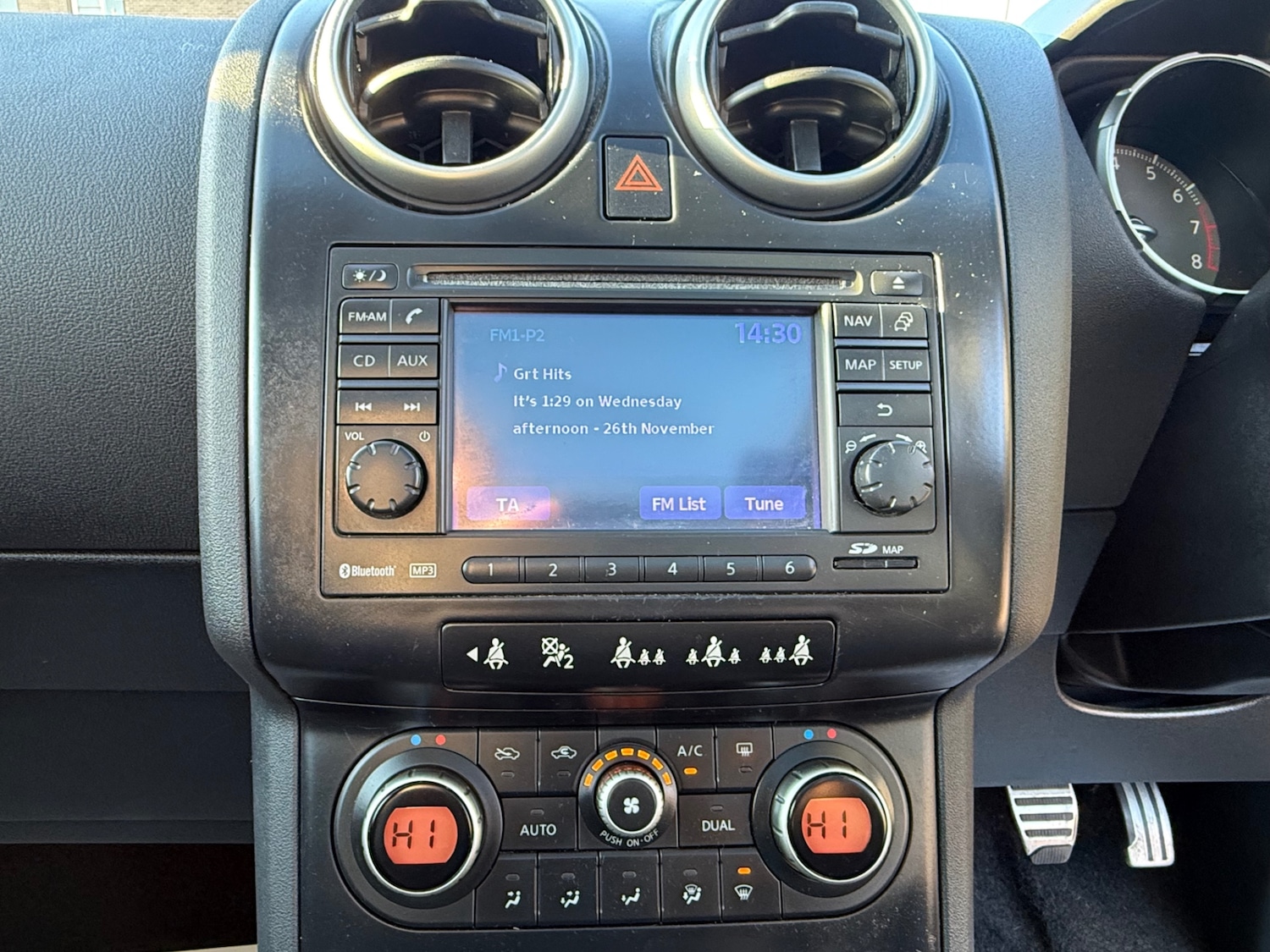 Used Nissan Qashqai 2010 for sale - 76707407: Photo 39