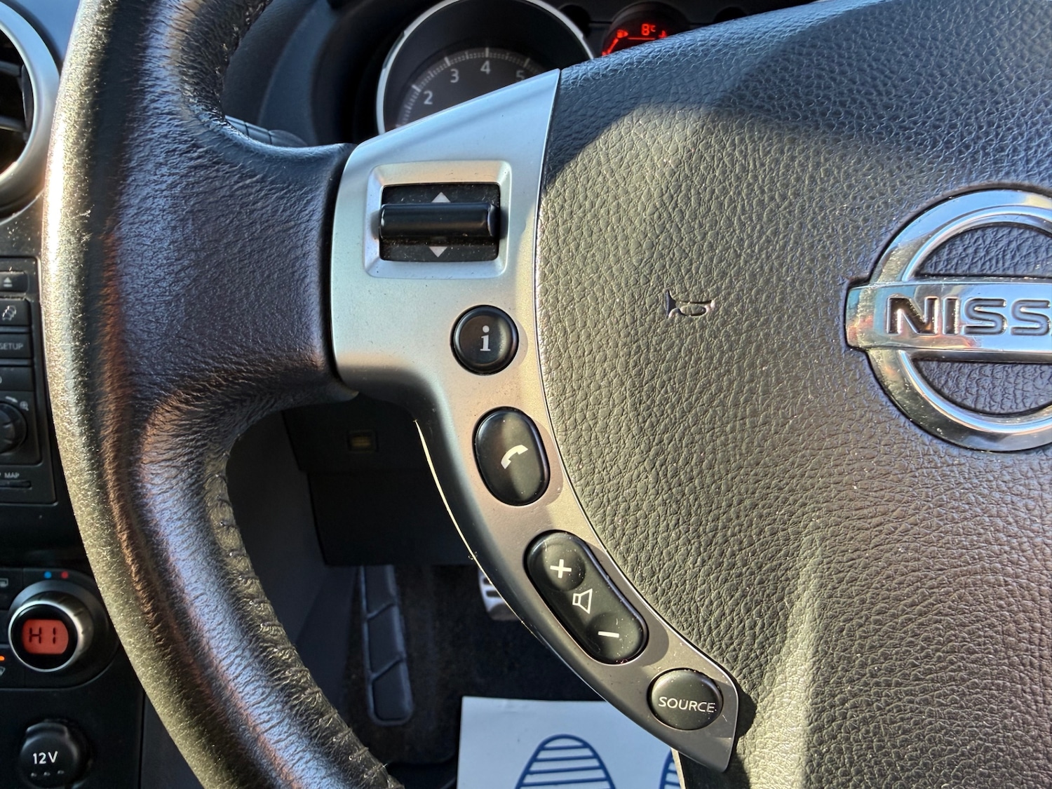 Used Nissan Qashqai 2010 for sale - 76707407: Photo 45