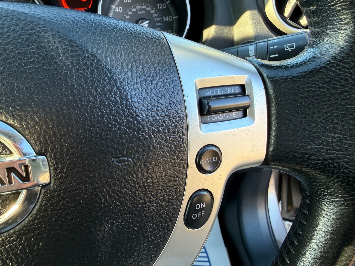 Used Nissan Qashqai 2010 for sale - 76707407: Photo 46