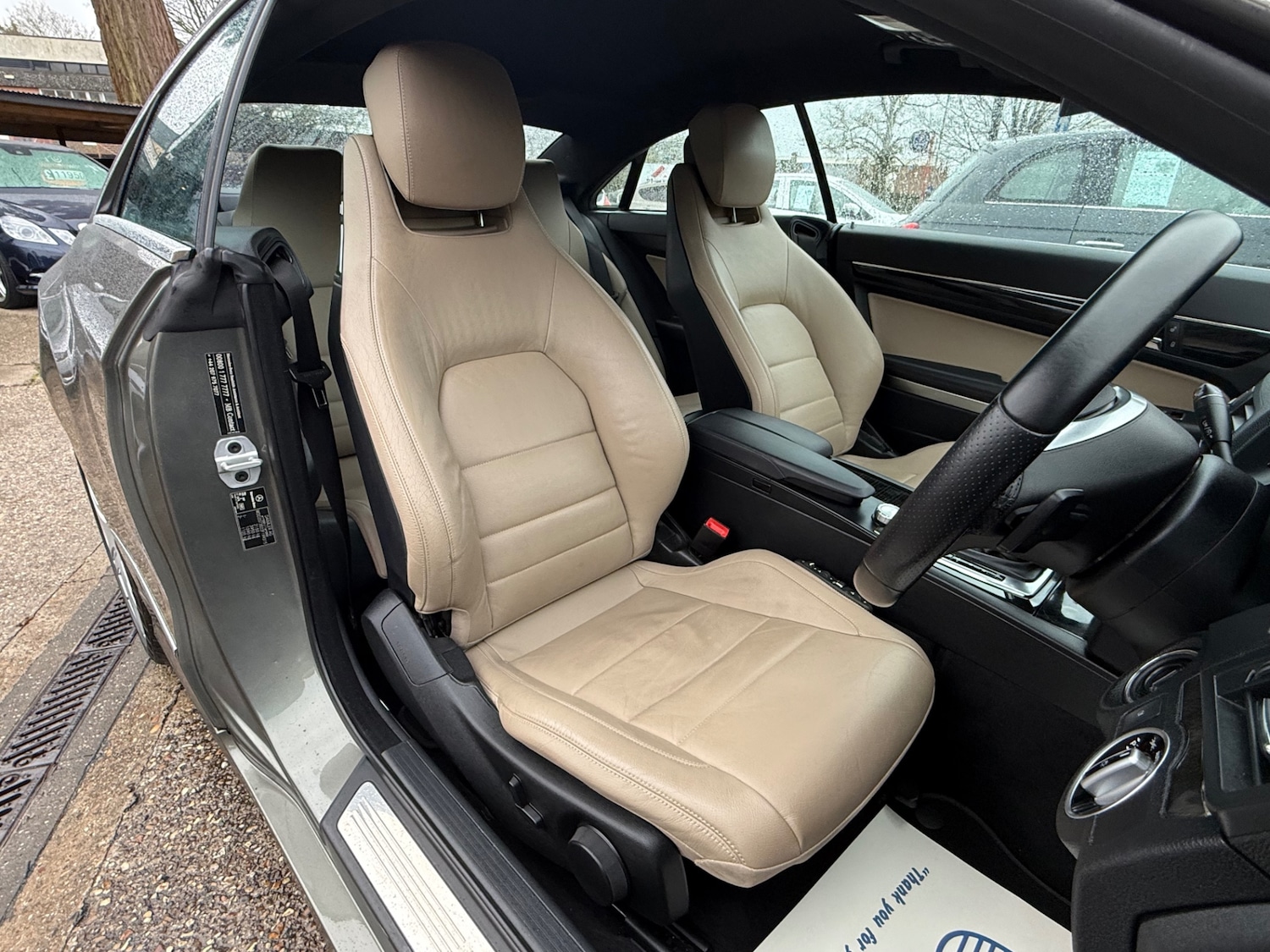 Used Mercedes-Benz E Class 2012 for sale - 76748300: Photo 19