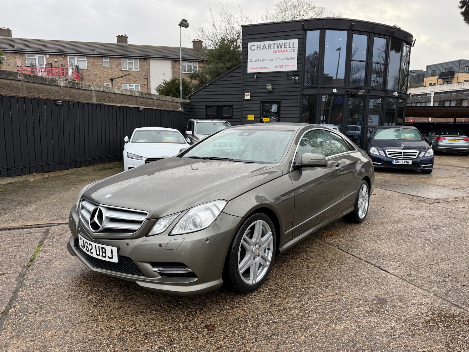 Used Mercedes-Benz E Class 2012 for sale - 76748300: Photo 3