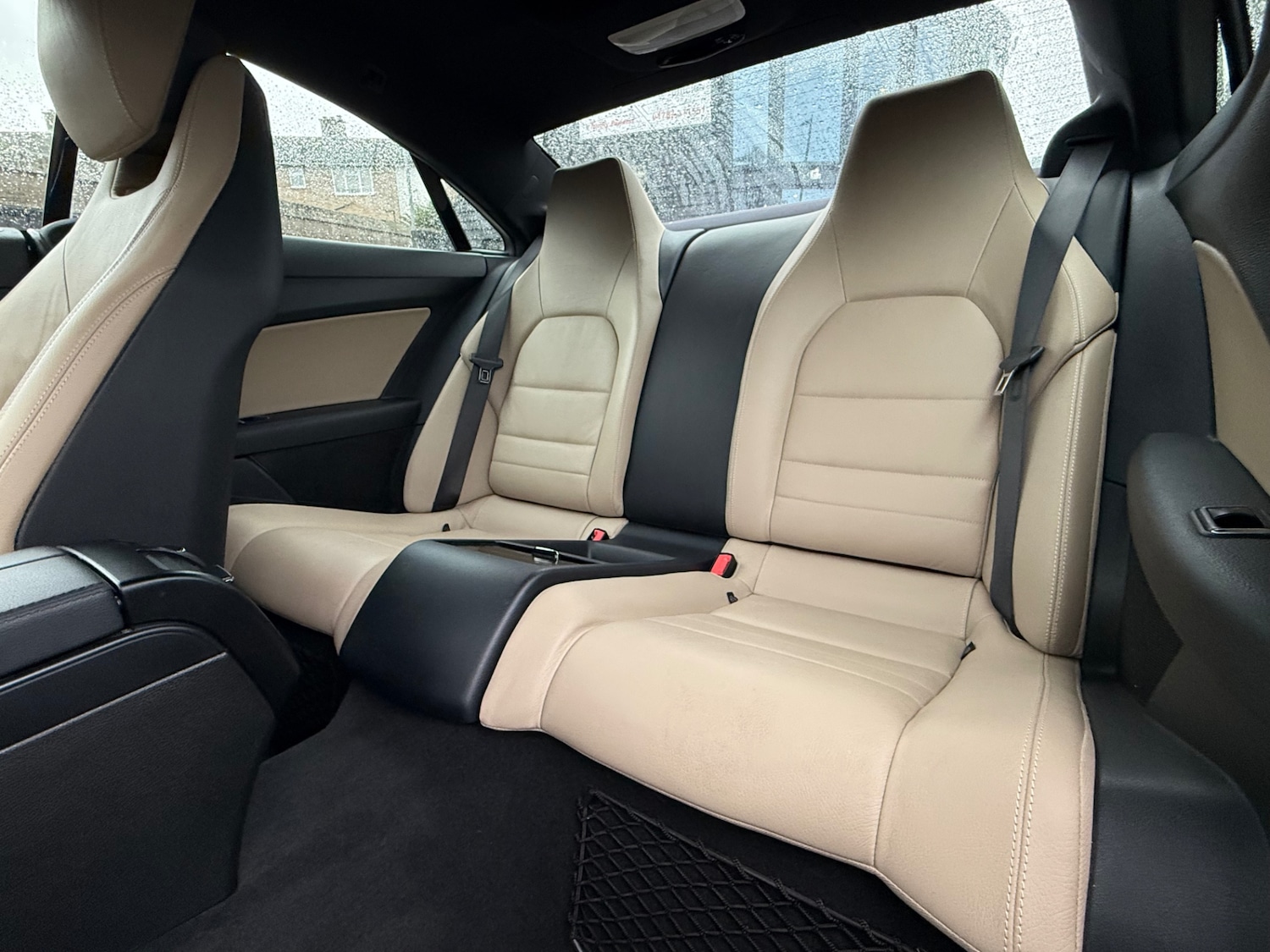 Used Mercedes-Benz E Class 2012 for sale - 76748300: Photo 31