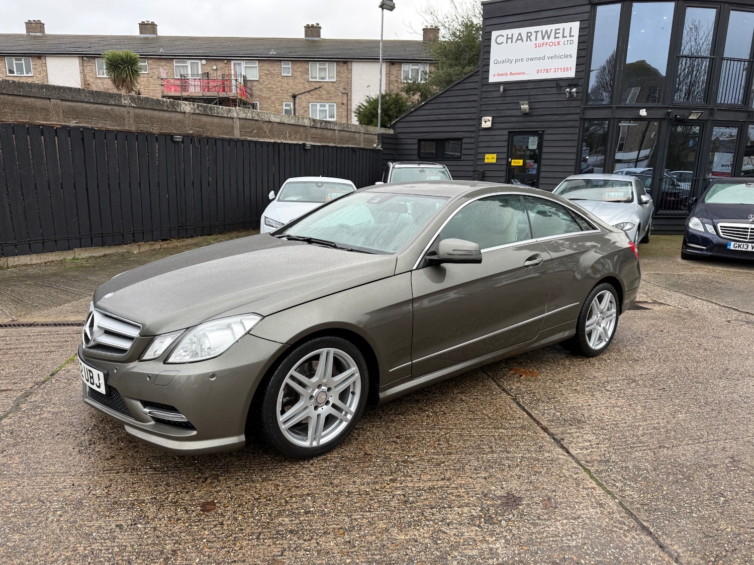 Used Mercedes-Benz E Class 2012 for sale - 76748300: Photo 4