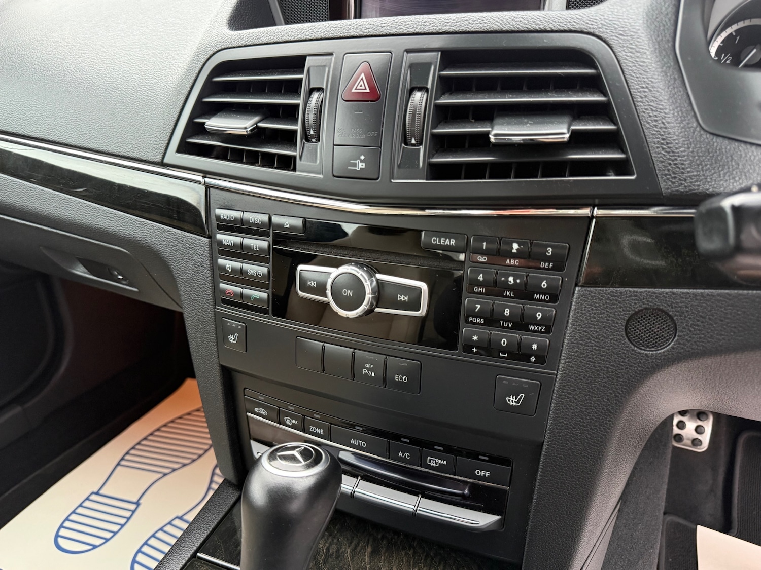 Used Mercedes-Benz E Class 2012 for sale - 76748300: Photo 44