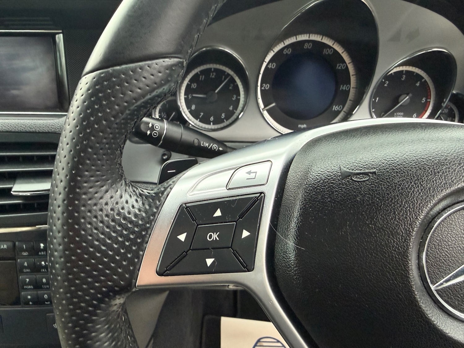 Used Mercedes-Benz E Class 2012 for sale - 76748300: Photo 48