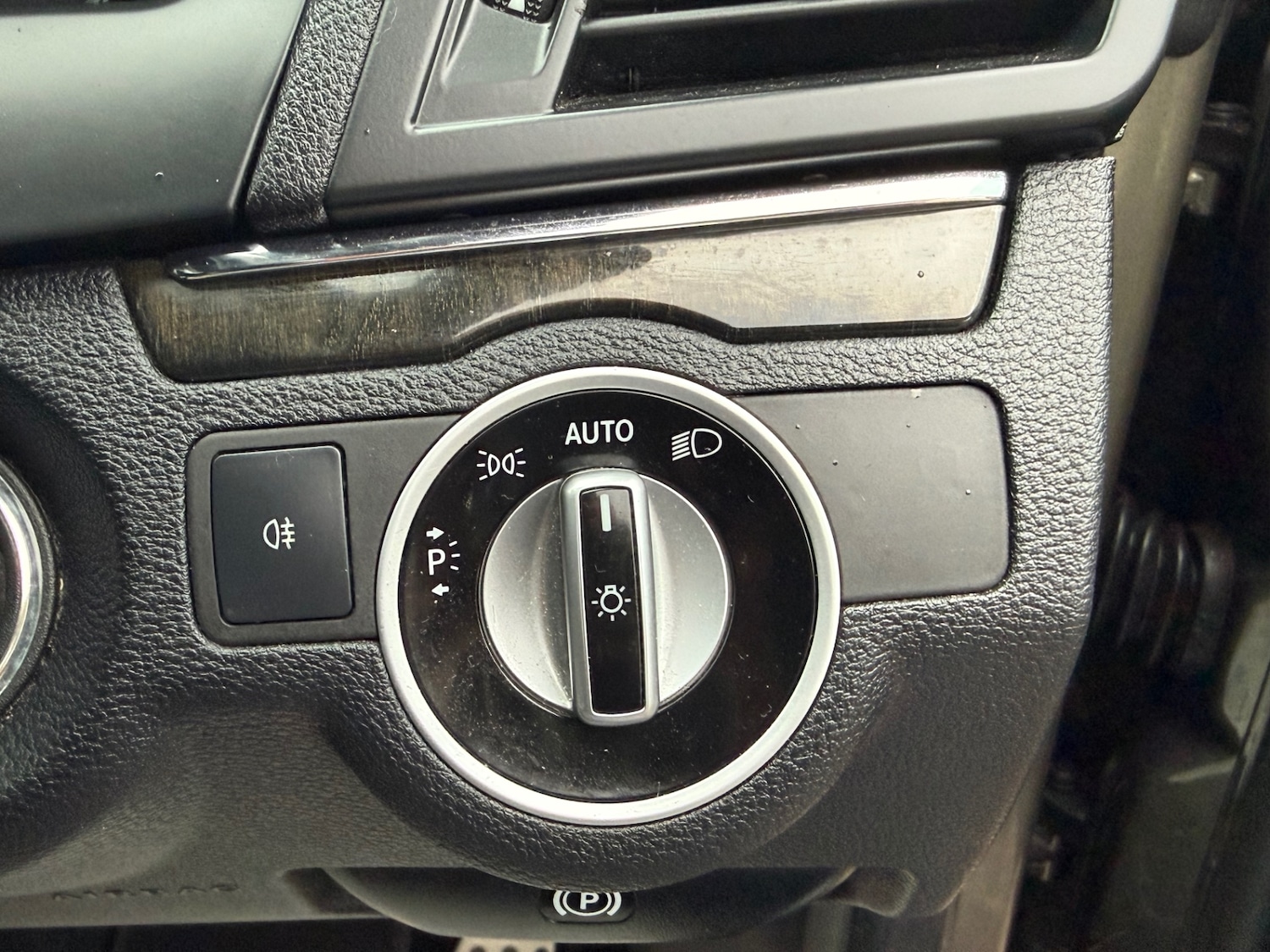 Used Mercedes-Benz E Class 2012 for sale - 76748300: Photo 51