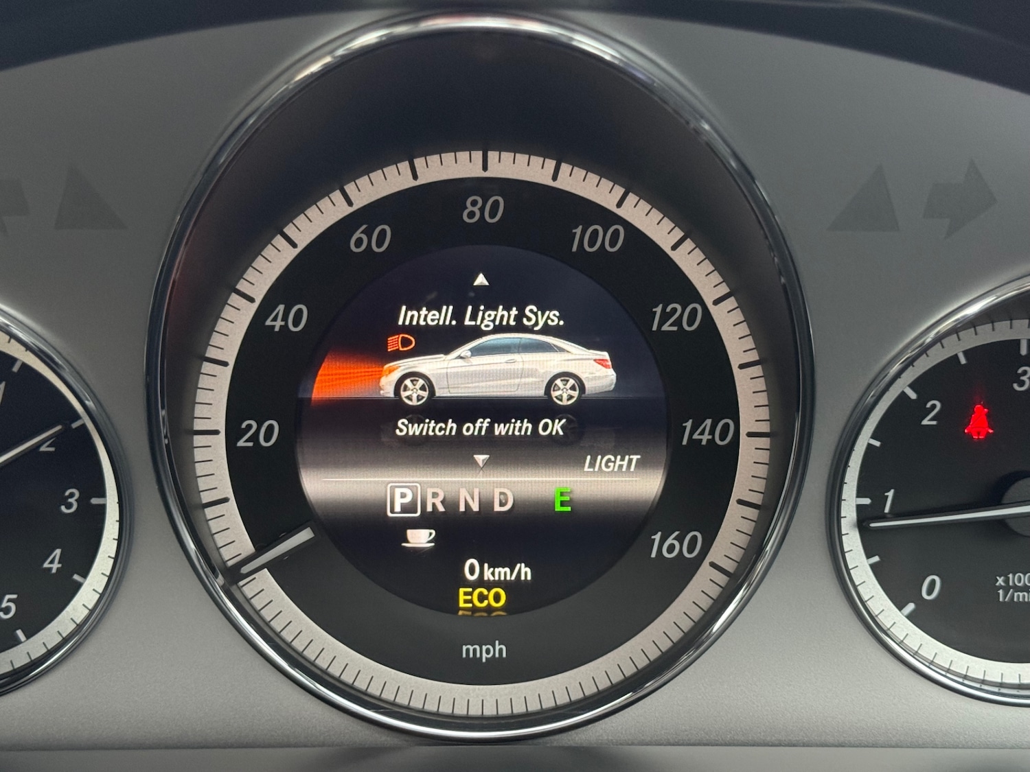 Used Mercedes-Benz E Class 2012 for sale - 76748300: Photo 60