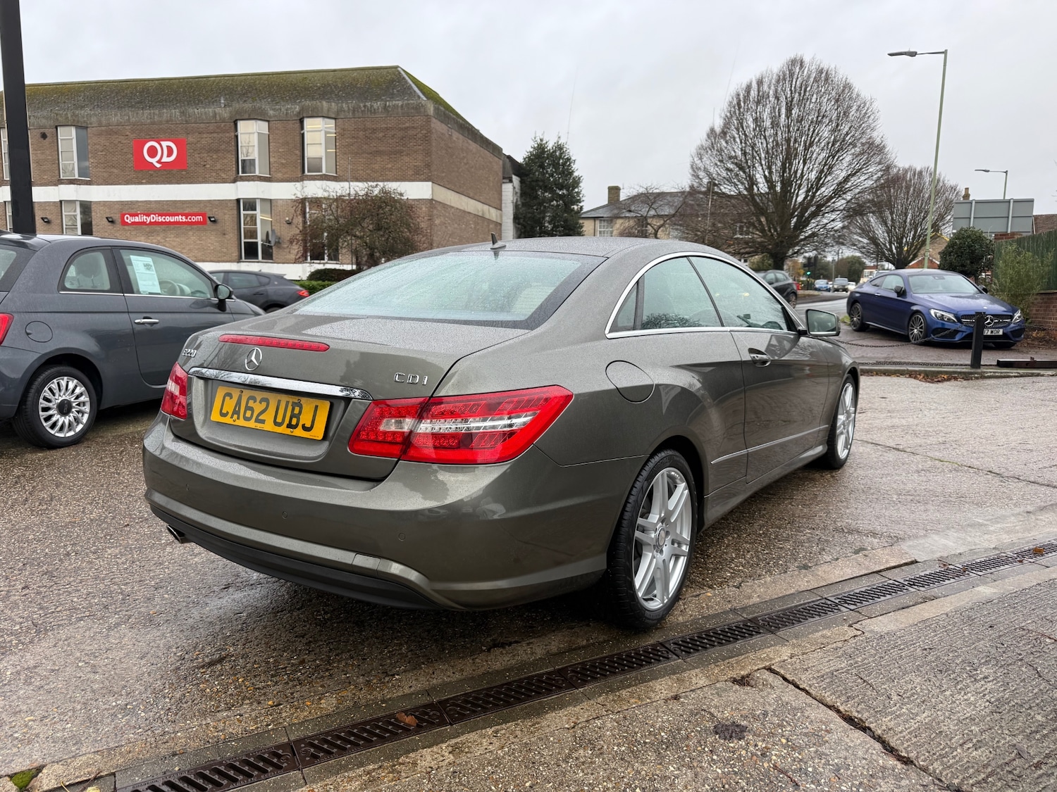Used Mercedes-Benz E Class 2012 for sale - 76748300: Photo 7