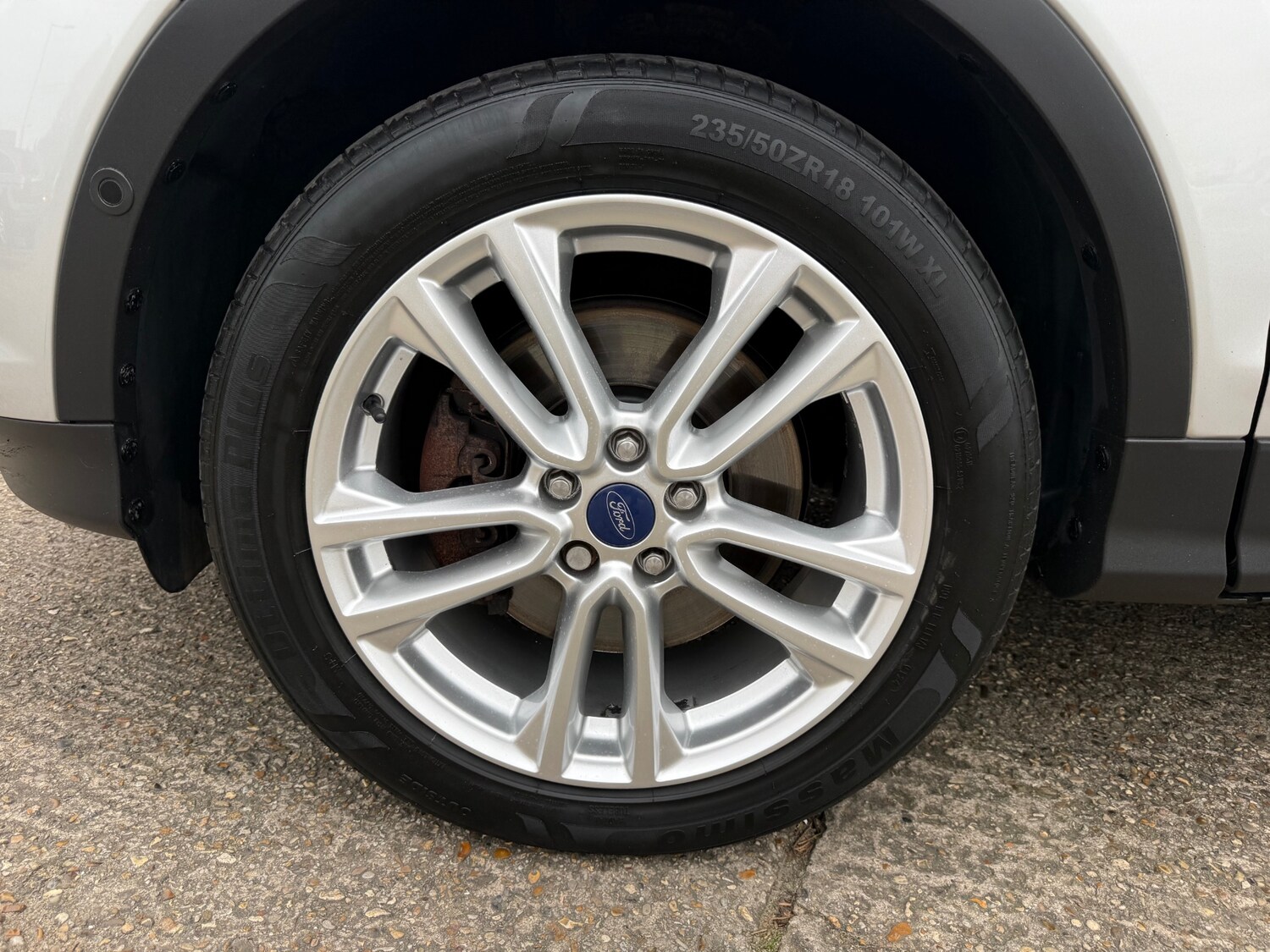 Used Ford Kuga 2015 for sale - 77864515: Photo 41