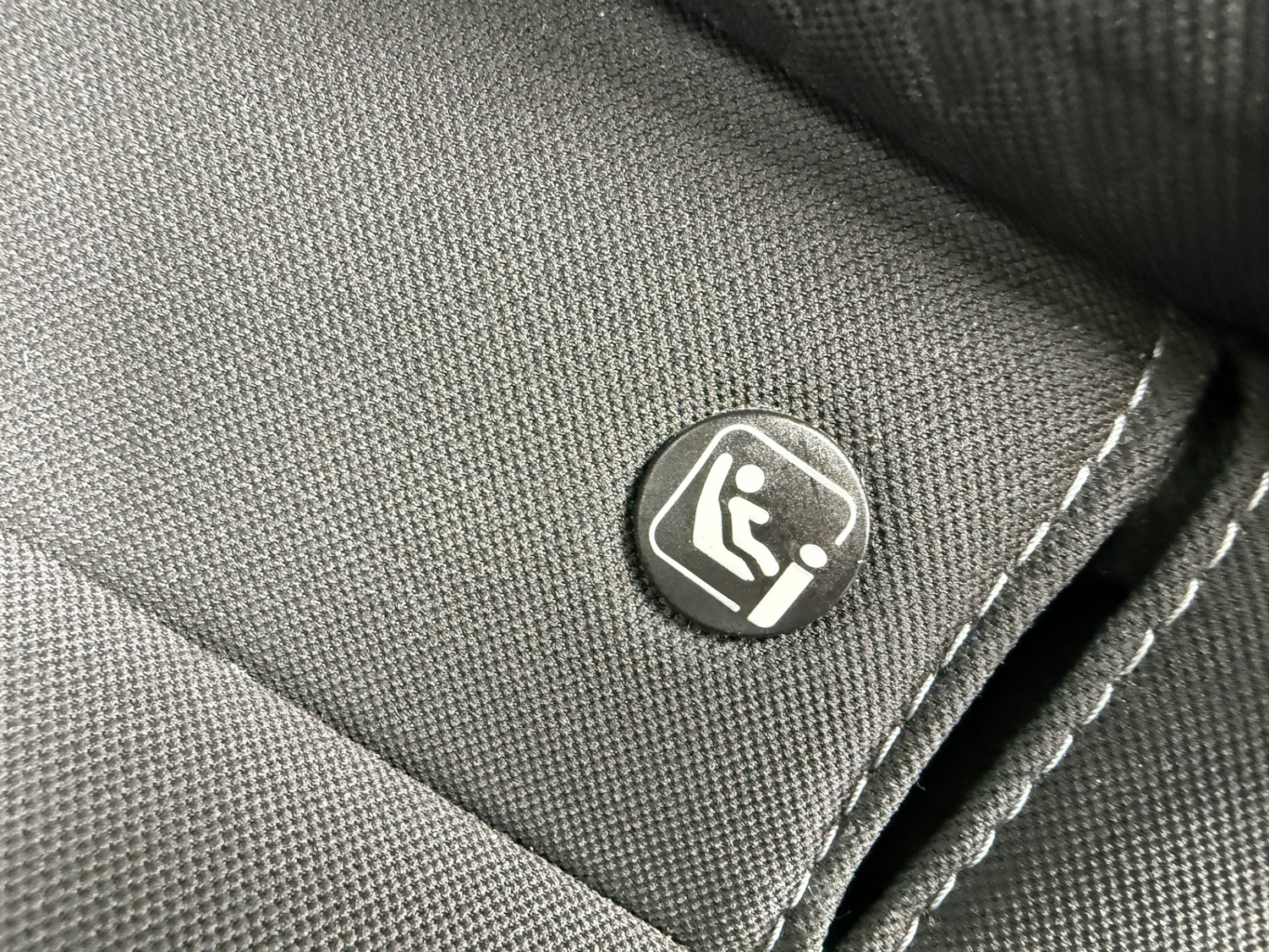 Used Ford C-Max 2016 for sale - 77639636: Photo 24