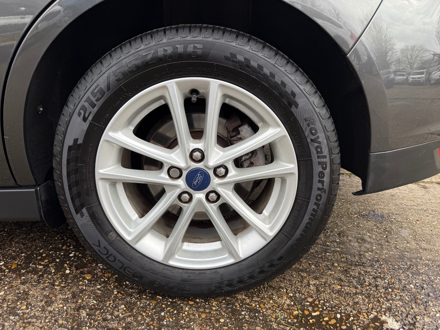 Used Ford C-Max 2016 for sale - 77639636: Photo 31