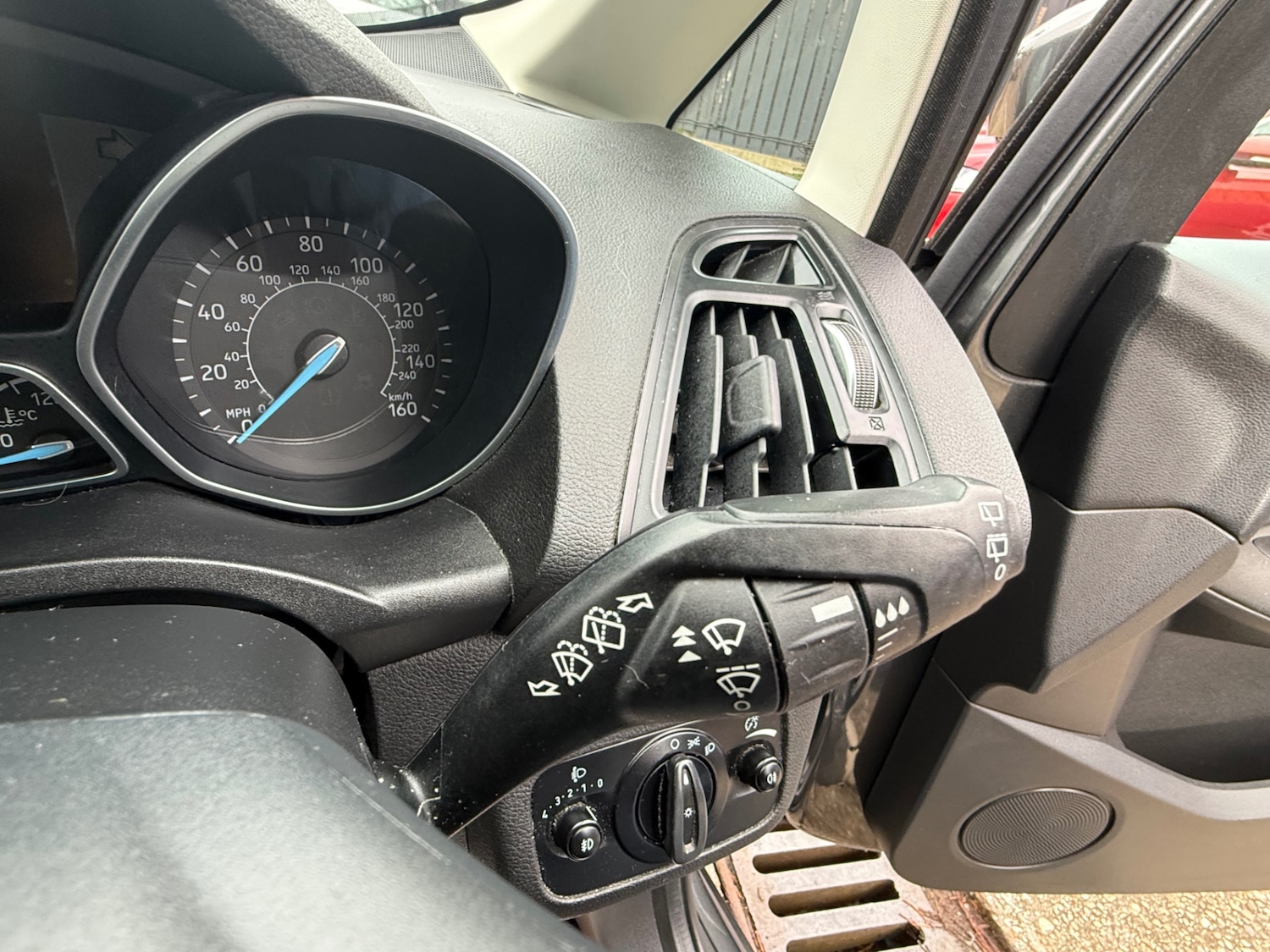 Used Ford C-Max 2016 for sale - 77639636: Photo 40