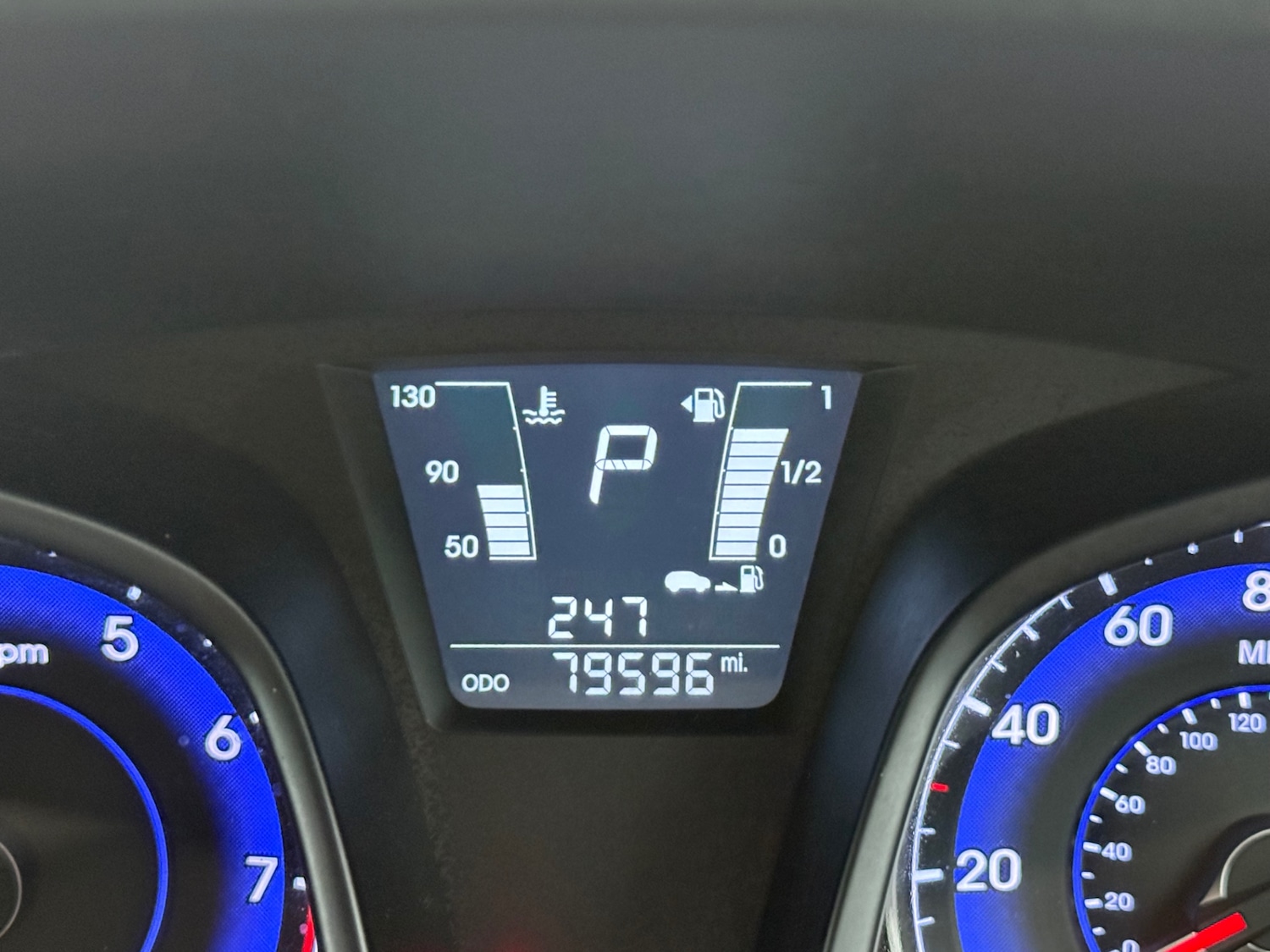 Used Hyundai Ix20 2018 for sale - 77450079: Photo 34