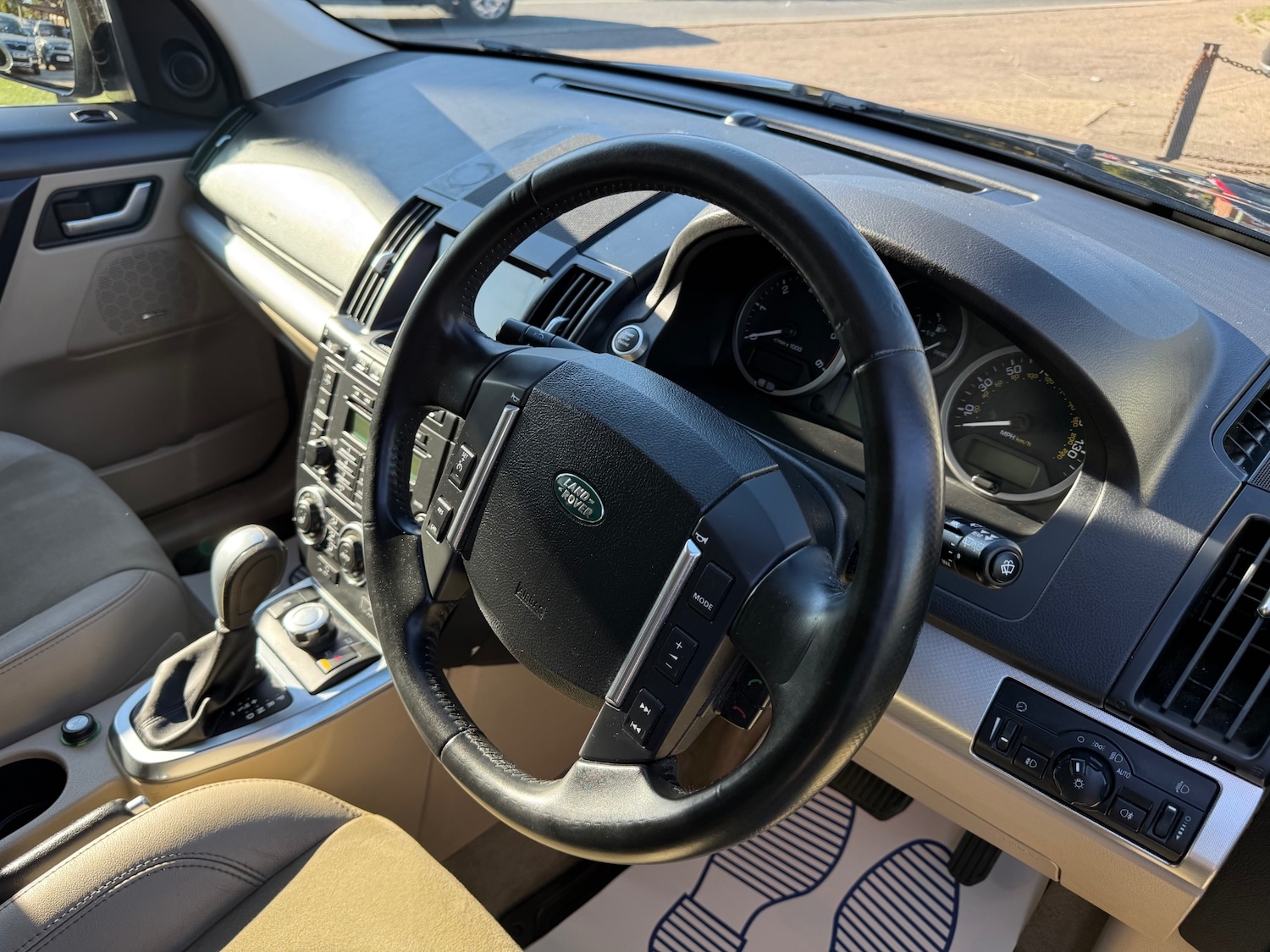 Used Land Rover Freelander 2012 for sale - 76117223: Photo 14