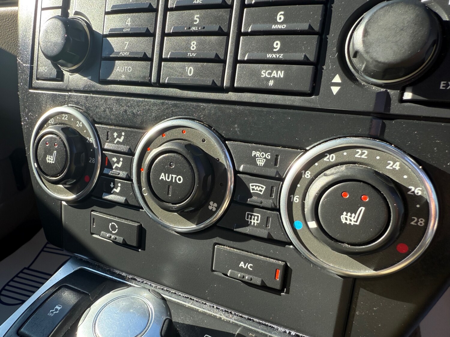 Used Land Rover Freelander 2012 for sale - 76117223: Photo 46