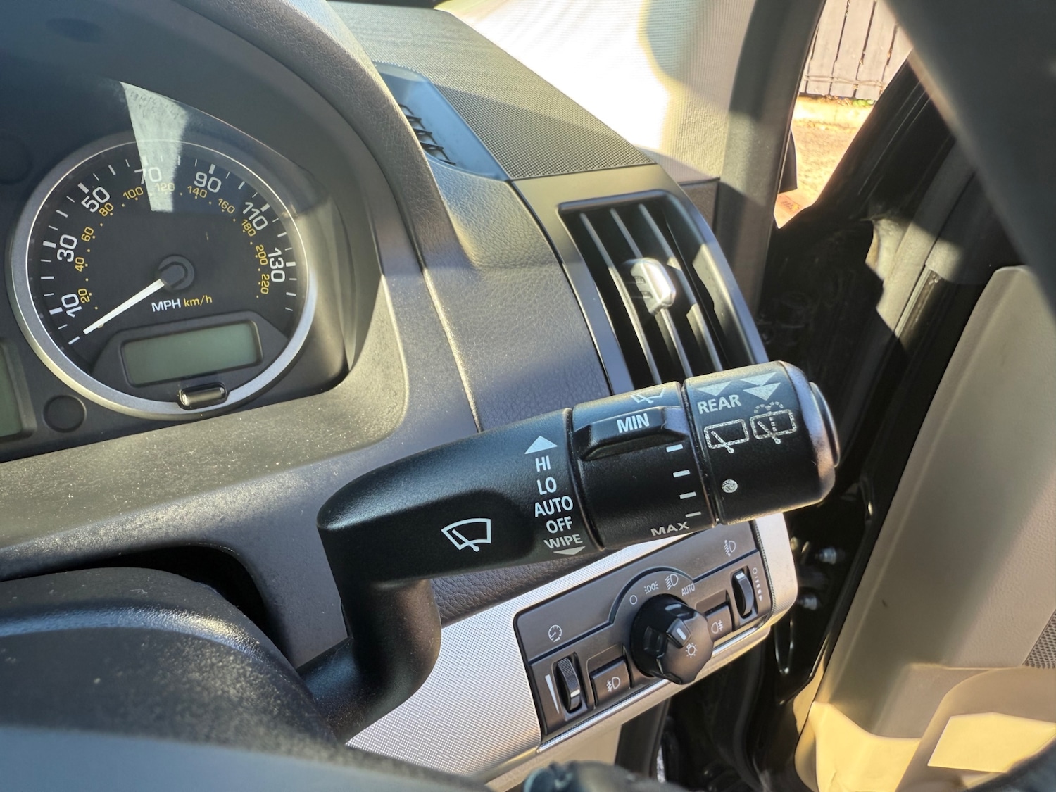 Used Land Rover Freelander 2012 for sale - 76117223: Photo 51