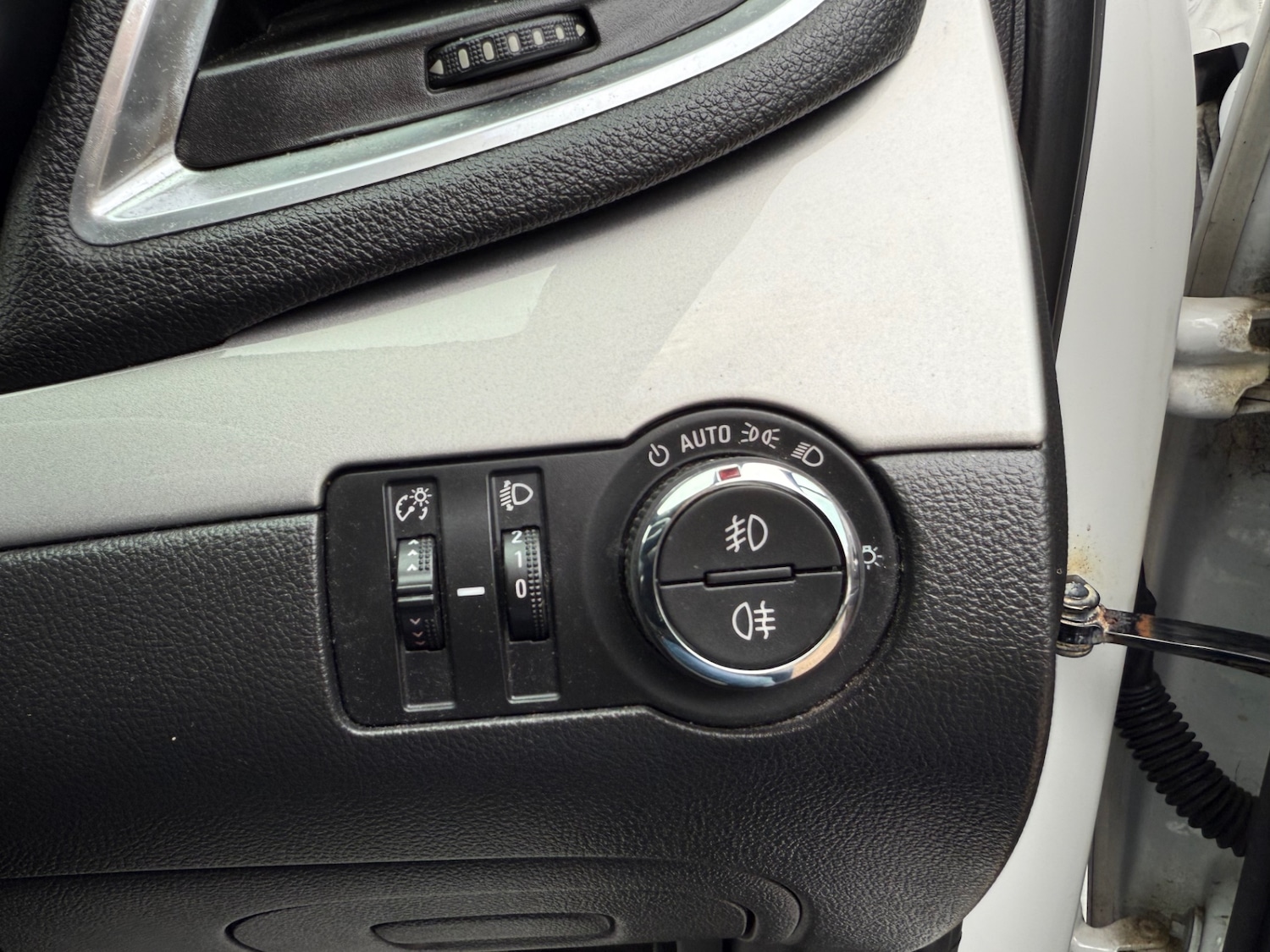 Used Vauxhall Mokka 2015 for sale - 76554776: Photo 35