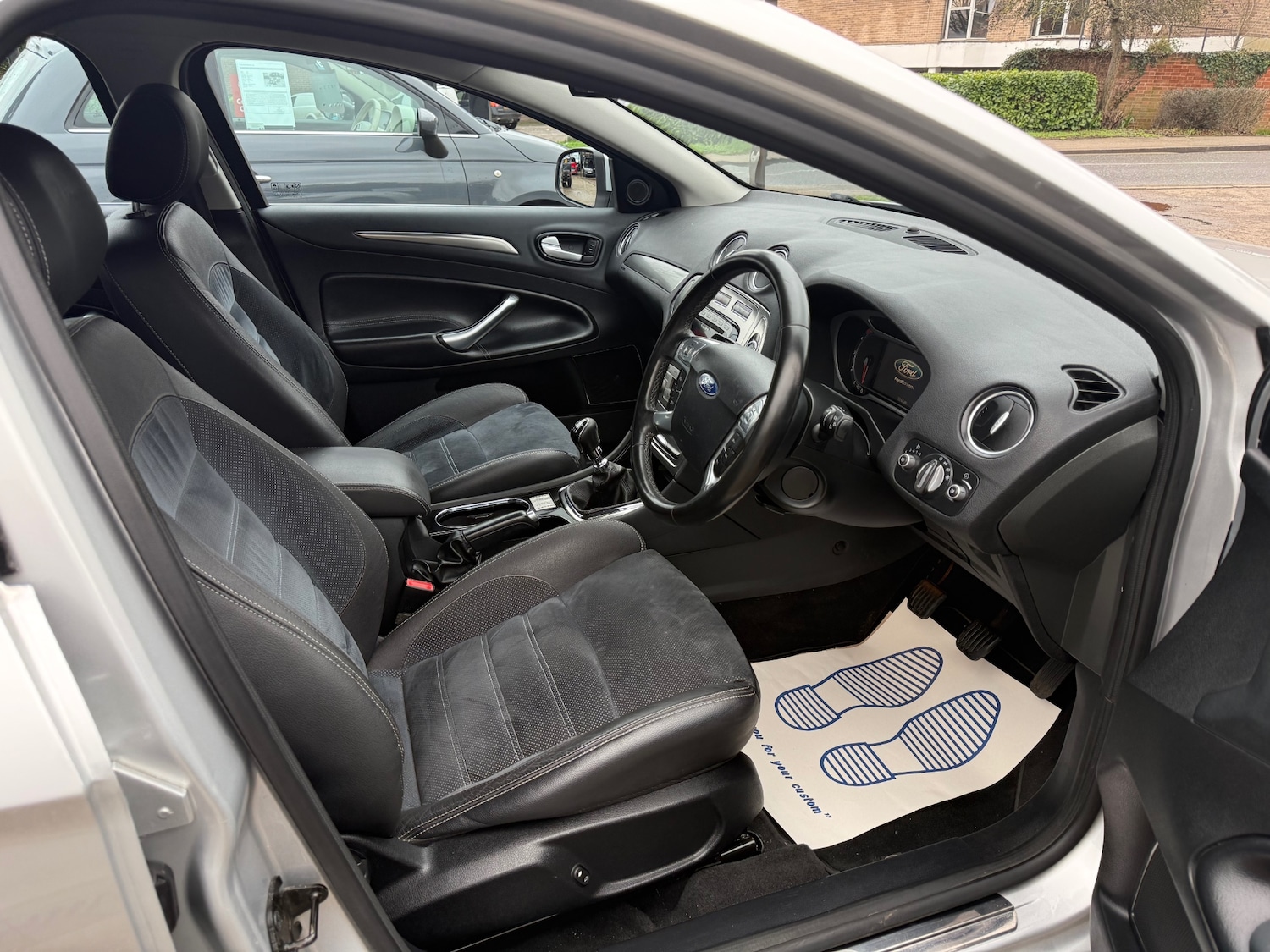 Used Ford Mondeo 2010 for sale - 77543373: Photo 14