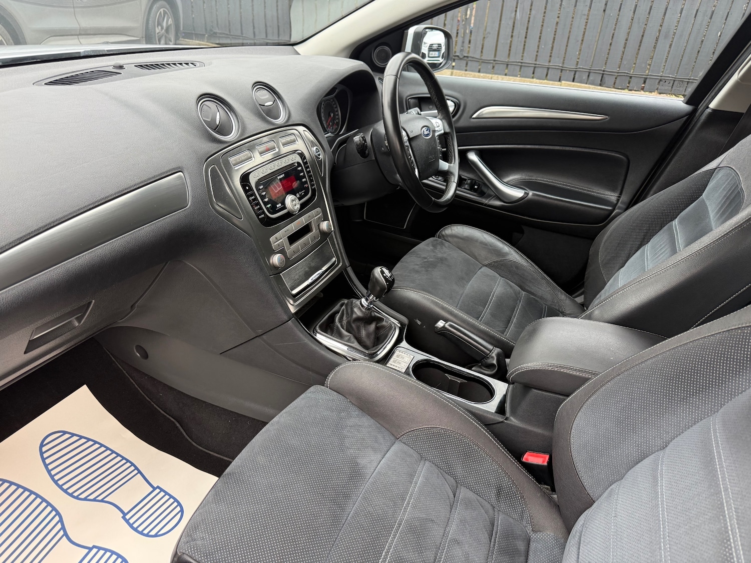 Used Ford Mondeo 2010 for sale - 77543373: Photo 22