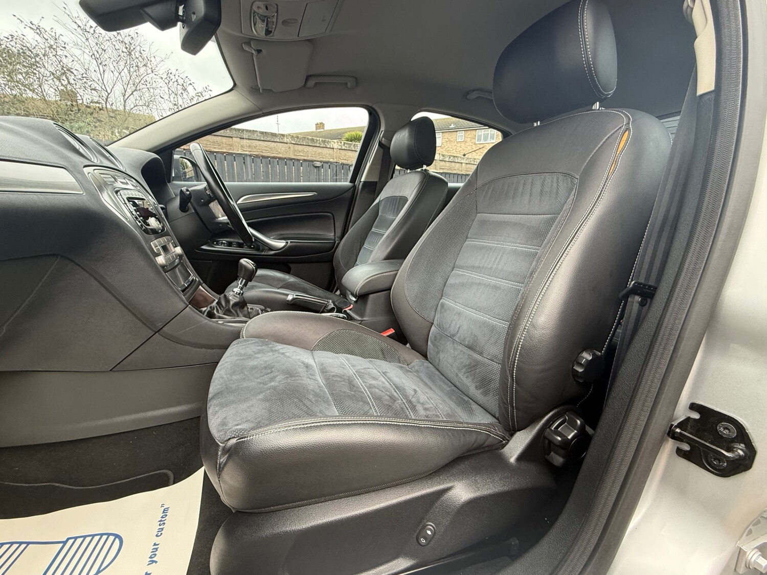 Used Ford Mondeo 2010 for sale - 77543373: Photo 25