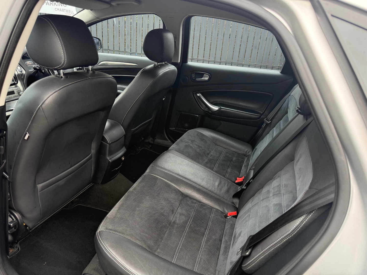 Used Ford Mondeo 2010 for sale - 77543373: Photo 27