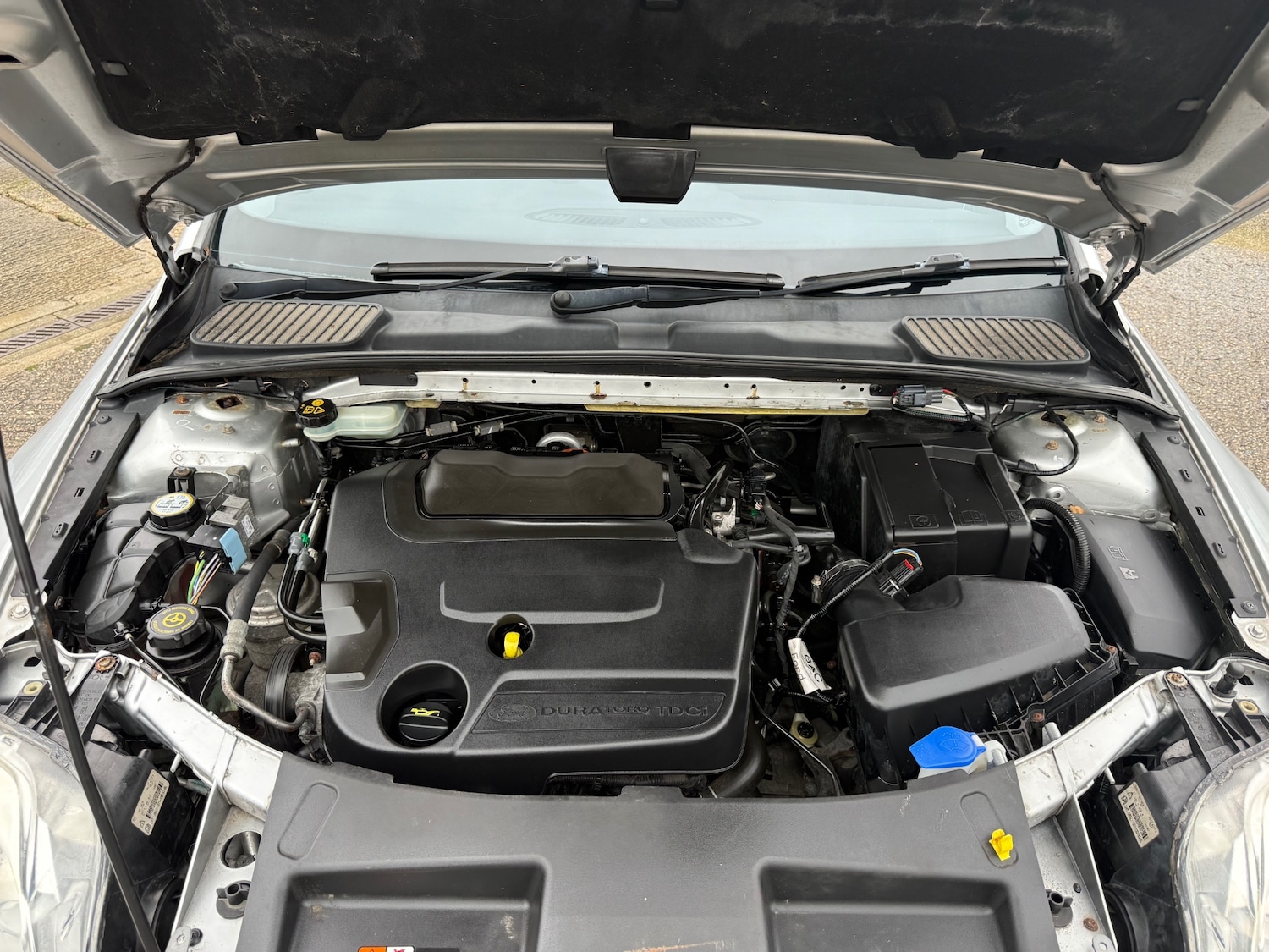 Used Ford Mondeo 2010 for sale - 77543373: Photo 51