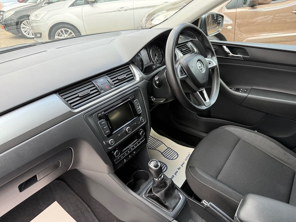 Used Skoda Rapid Spaceback 2015 for sale - 75690138: Photo 15