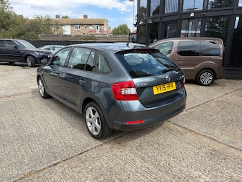 Used Skoda Rapid Spaceback 2015 for sale - 75690138: Photo