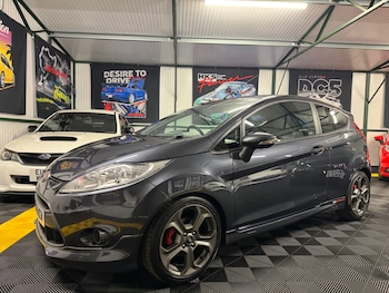 Used Ford Fiesta 2010 for sale - 75948782: Photo